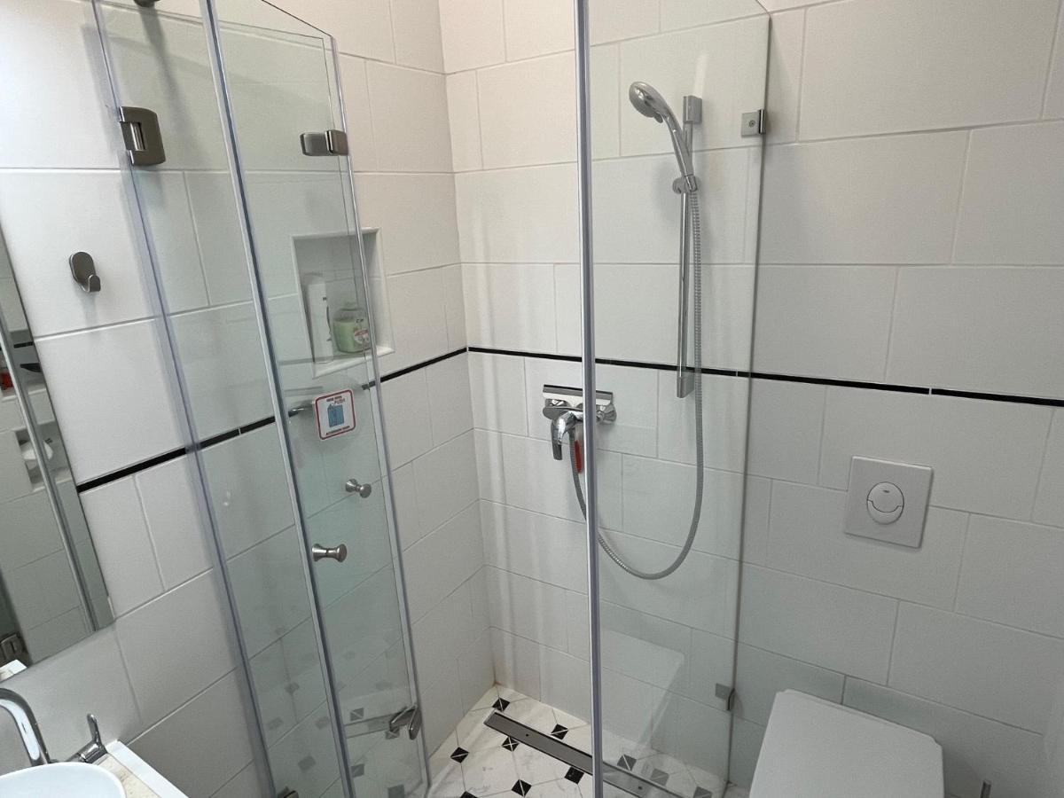 Studio Flat In The Center Of Budapest Extérieur photo