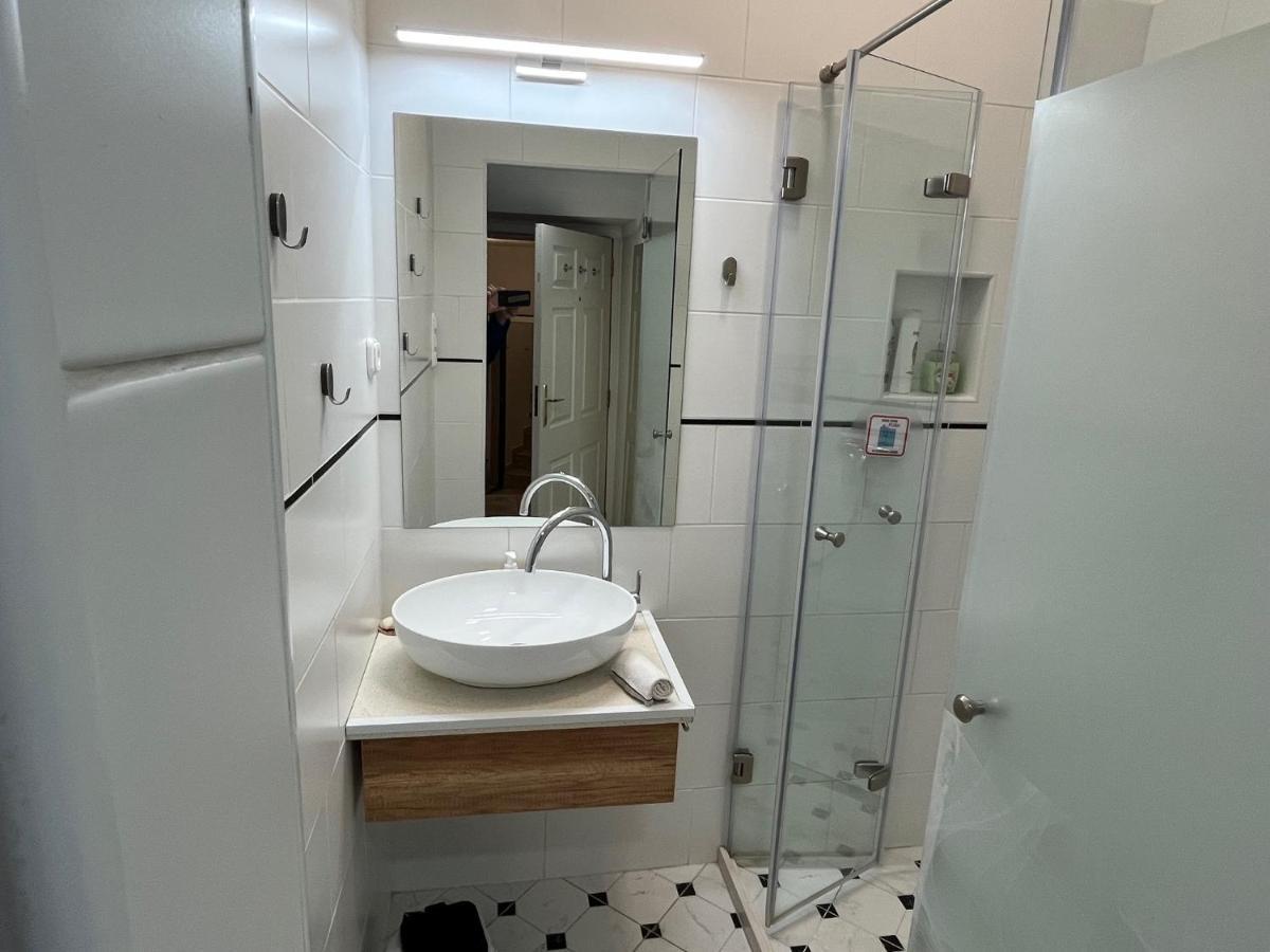 Studio Flat In The Center Of Budapest Extérieur photo